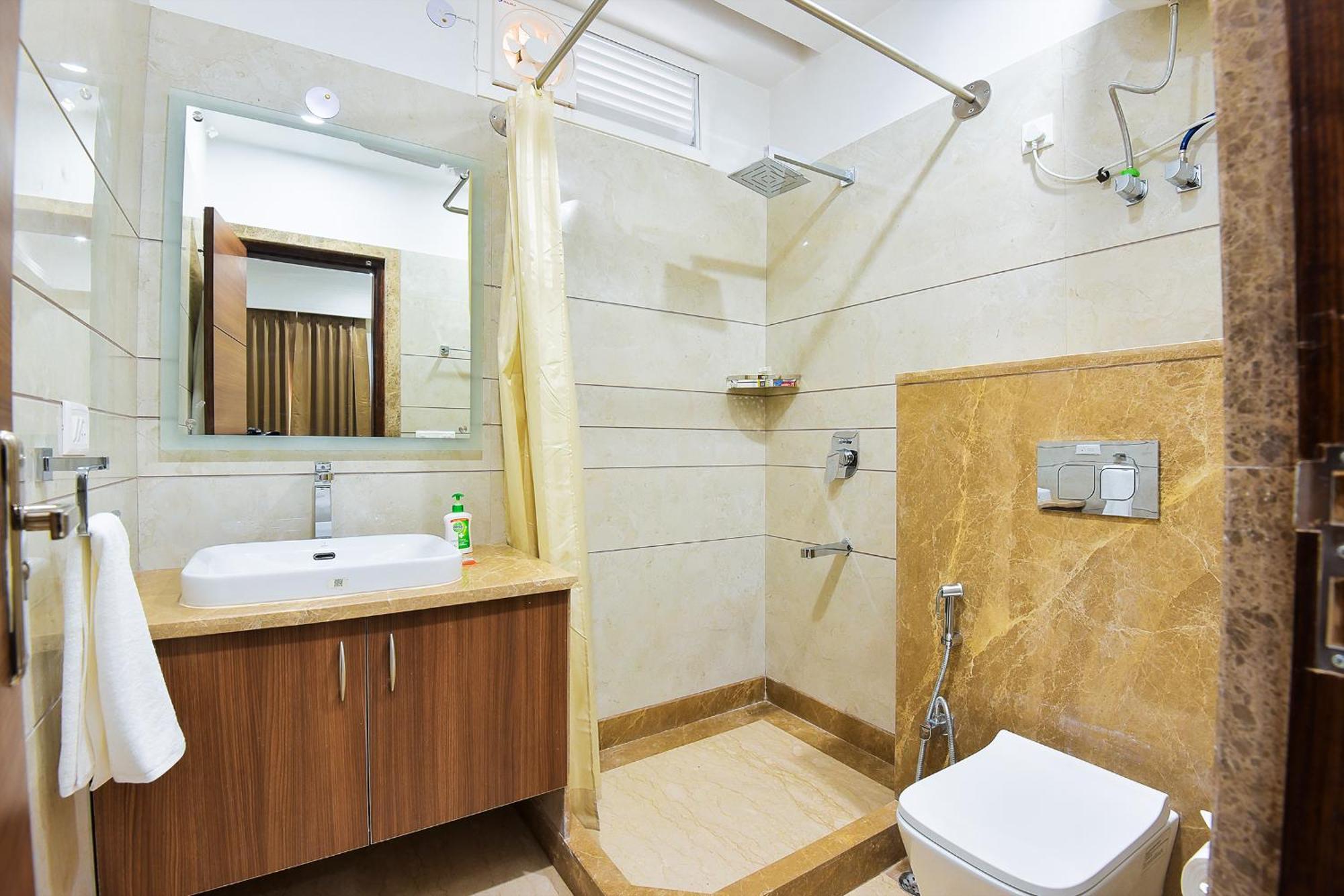 Olive Service Apartments - Golf Course Road Gurgáon Kültér fotó