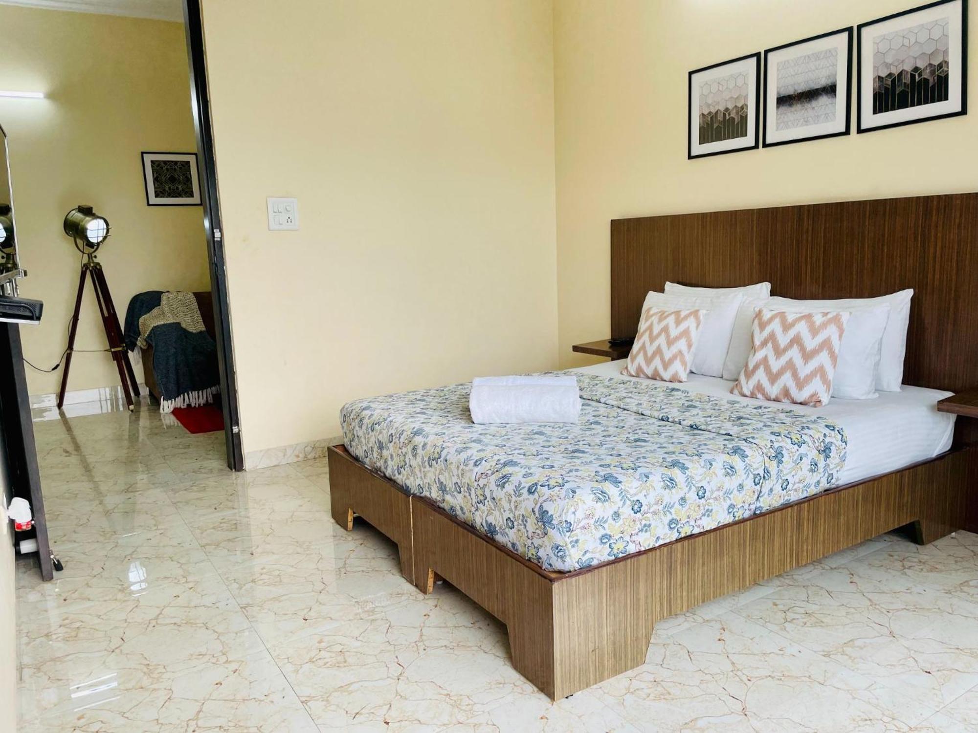Olive Service Apartments - Golf Course Road Gurgáon Szoba fotó